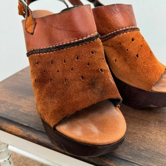 70s Style Platform Suede Heel Cognac Charles David Size 9-9.5 - Picture 3 of 7